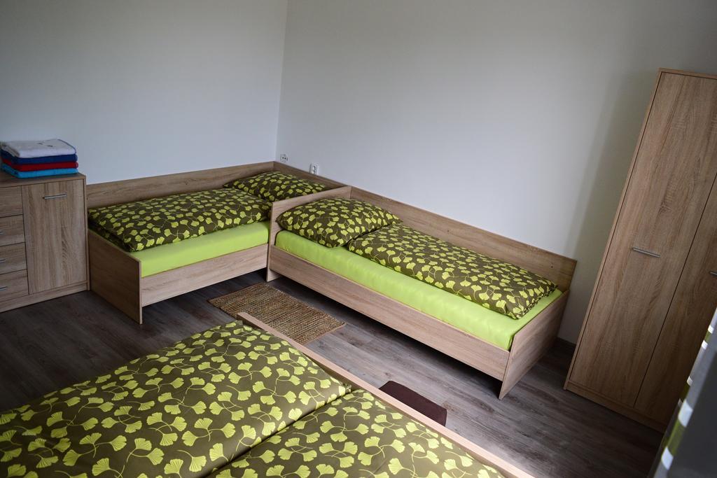 Apartmany Lenko - Near Thermal Aquapark Tatralandia Liptovsky Mikulas Exterior photo