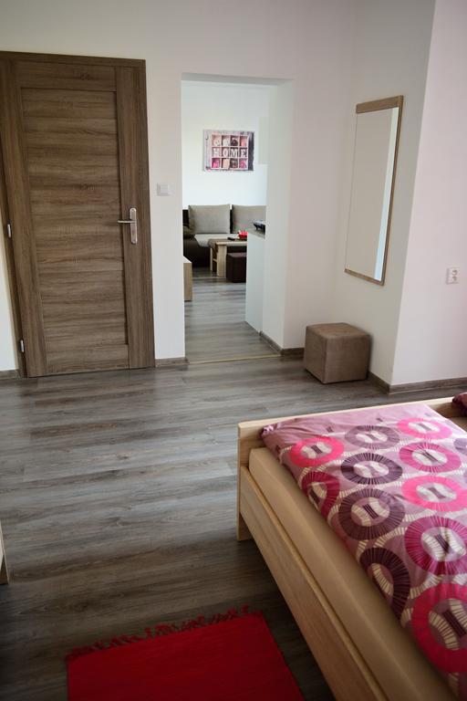 Apartmany Lenko - Near Thermal Aquapark Tatralandia Liptovsky Mikulas Exterior photo